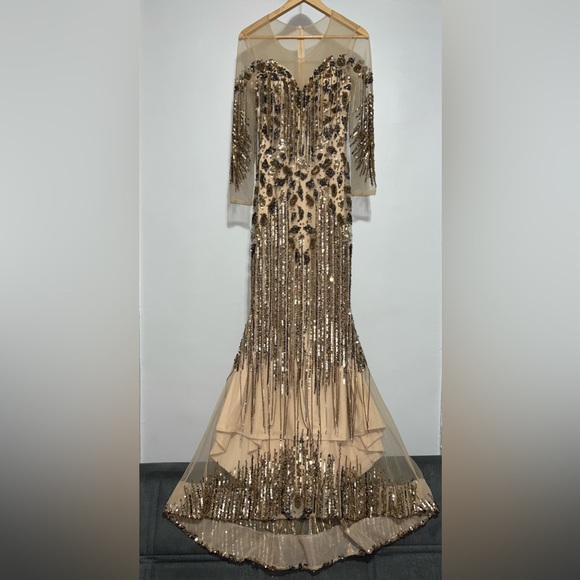 Dress for multiple occasions, Size 38. - Picture 8 of 9